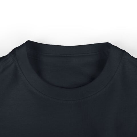 Lil’ Hallows Grump Tee in Black, collar close-up
